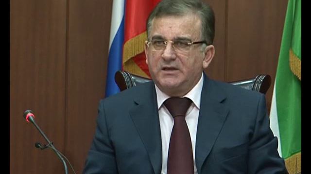 В Правительстве Ингушетии прошло заседание по вопросу развития физической культуры и спорта смотреть онлайн