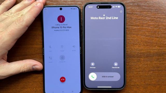 Moto RAZR 40U Google Dialer Change SIM Outgoing Call vs iPhone 15 PM Incoming Calls from 2 Lines смотреть онлайн