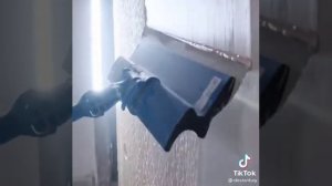 Шпаклёвка стен валиком,можно наносить и обычным с варсой валиком  лайфхак ??