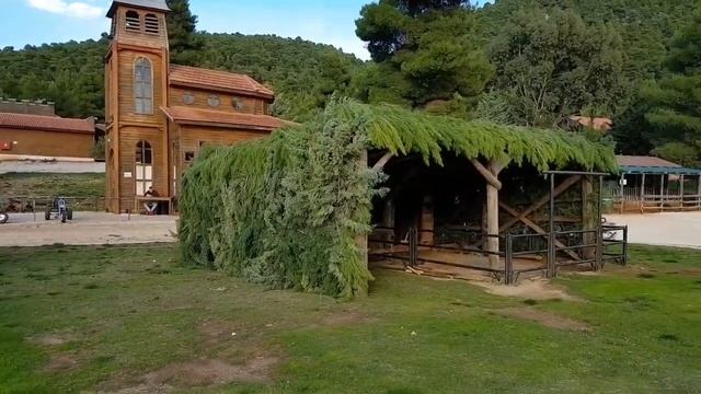 Пелопоннес. Город Лутраки. Греция. "Ранчо" - тематический парк в Греции.