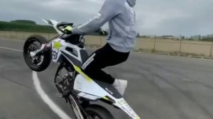 STUNT - Husqvarna 450