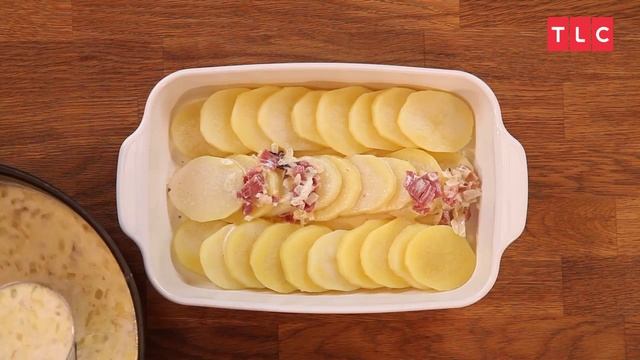 Картофельная запеканка «Тартифлет» - Готовим с TLC! смотреть онлайн