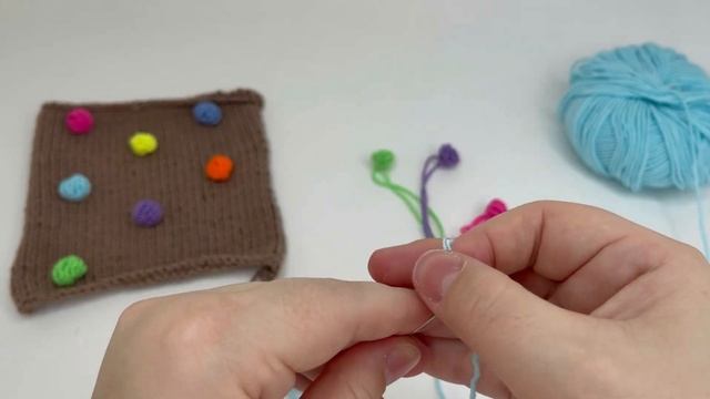 САМЫЙ БЫСТРЫЙ И КРАСИВЫЙ СПОСОБ ВЯЗАТЬ СПИЦАМИ ШИШЕЧКИ!!!? смотреть онлайн