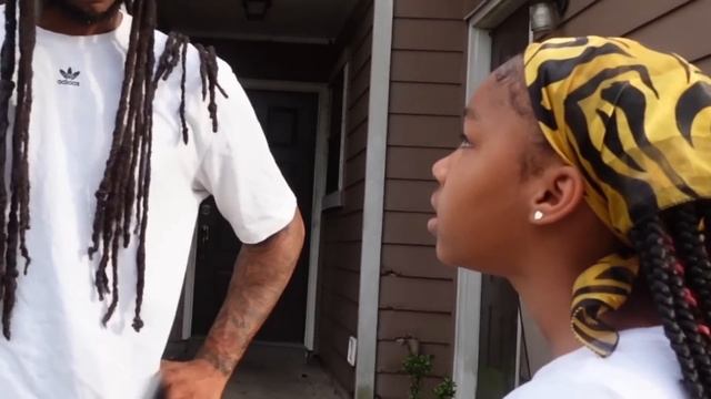 Siblings Shame Sister For Dancing, They Live To Regret It смотреть онлайн