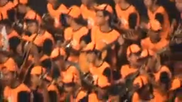 1000 largest guitar perfomance on Malaysia Inovatif 2010 смотреть онлайн