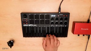 Still Dre - Snoop Dog ft.Dr Dre ( akai mpk mini cover )
