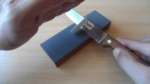 Удержание угла при ручной заточке на камнях