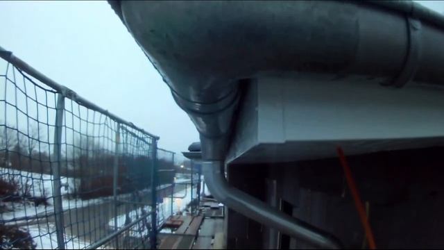 Подшивка карнизного свеса пластиком