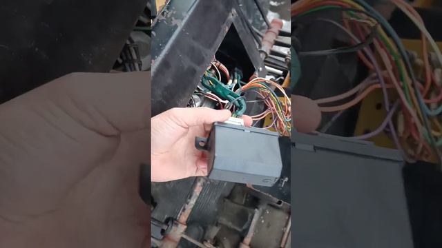 Замена реле поворотов. смотреть онлайн