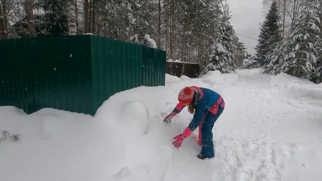 СНТ Антракт, Зимние выходные, Дача смотреть онлайн