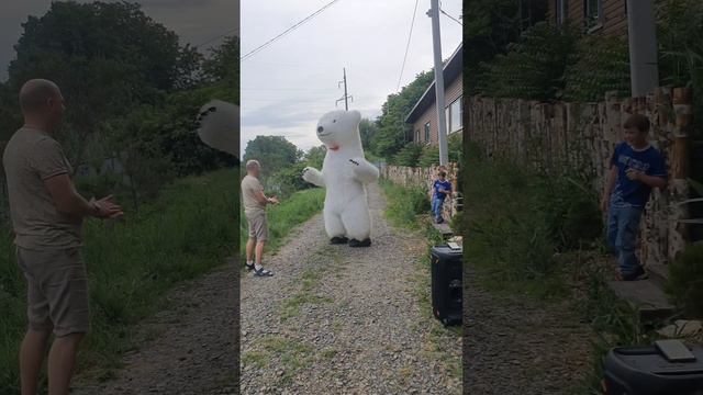 БелыйМишкаВалера, рокер пошел на Рыбалку. смотреть онлайн