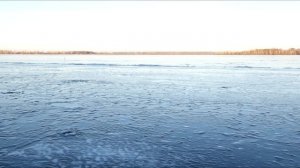 Зимняя подледная рыбалка Клюют Окуньки река Волга Чувашия 12 -13 12 2019