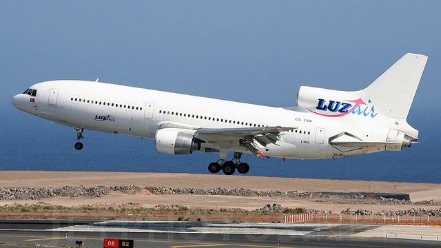 HD - Spotting at Tenerife South Airport // Reina Sofia GCTS смотреть онлайн