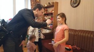 Игра в доктора . Илья доктор . Детская больница. На приеме у врача. Детский канал представляет.