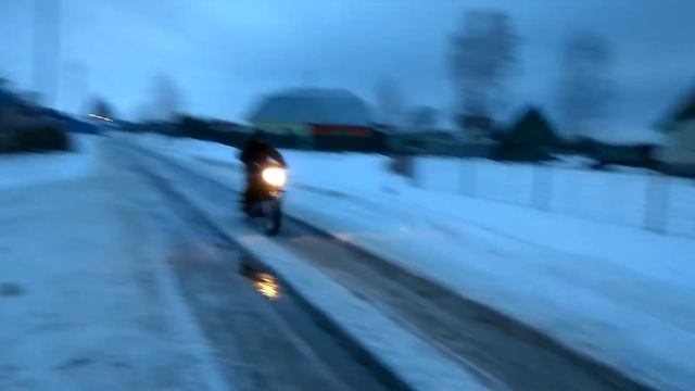 ИЖ Планета 5 // Зима // Шипованая Резина смотреть онлайн