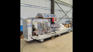 Двухголовочная пила для алюминиевых профилей LJZ2S-550X4000