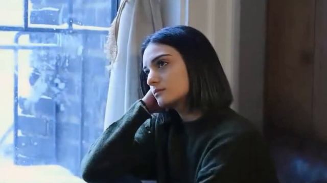 «Как знать...» Красивый лирический стих.