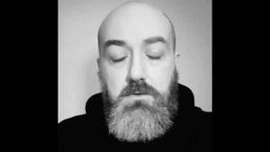 С какой стороны к дому пристроить террасу?