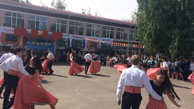 вальс выпускников 2015 года школа № 116 г Алматы смотреть онлайн
