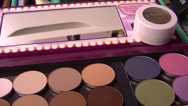 Weekly Makeup Basket Ma 8 - 14 || Shop My Stash смотреть онлайн