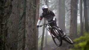Fabio Wibmer and Vali Höll BACK IN THE GAME in SAALBACH