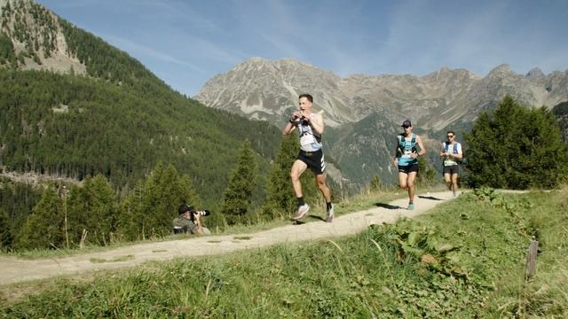 Following Footsteps | Ultra Trail Running With Robbie Simpson and Jeshurun Small | adidas TERREX смотреть онлайн