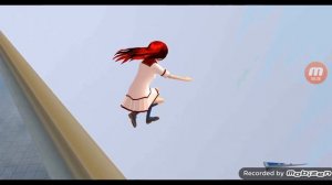 девочка чуть не упала с крыши её парень её поймал очень грустно?