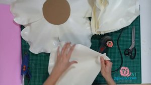 Мастер класс настенный цветок из изолона