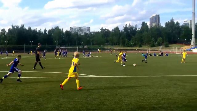 Строгино - Чертаново 2005 2й состав 2й тайм смотреть онлайн