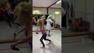 Гарик Сукачёв "Моя бабушка курит трубку".