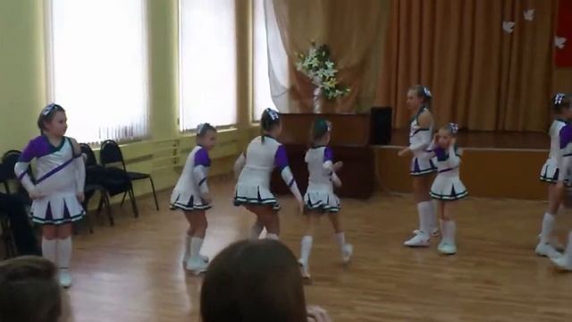 Черлидинг. 2012. Пантеры. смотреть онлайн