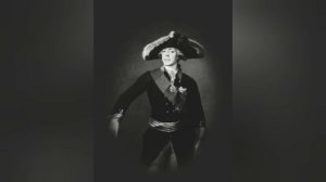 ДВОРЕЦ, В КОТОРОМ СТЫНЕТ В ЖИЛАХ КРОВЬ. ПРИЗРАК ИМПЕРАТОРА. МИХАЙЛОВСКИЙ ЗАМОК В САНКТ-ПЕТЕРБУРГЕ