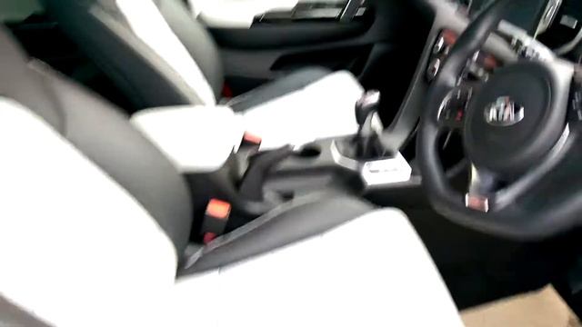 Used Kia Sportage 2.0 CRDi GT-Line 5dr AWD White 2016