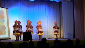 Русский народный танец "Птица счастья..."