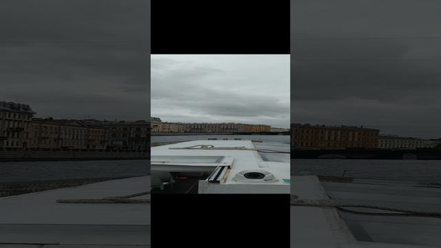 По фонтанке на катере