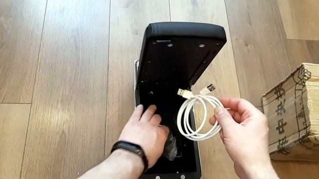 Распаковка и обзор подлокотника на Форд Фокус 3 с AliExpress