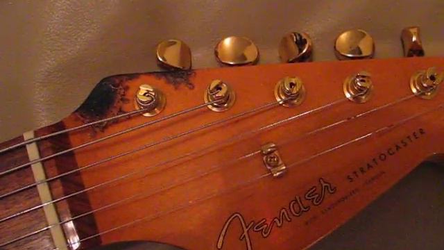 Fender SRV USA Ser SN6946530 v1.3 смотреть онлайн