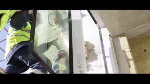 Монтаж витражей из профильной системы Schüco с крупногабаритными стеклопакетами (хорошкола)