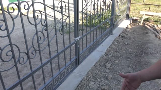 Кованый забор 130 м. Бережный подход к монтажу. Сборка без сварки. смотреть онлайн