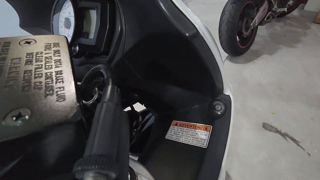 Moto Suzuki GSX 650 F Bandit  Adesivos Carenagem e Protetores Resinados Motor  Rabeta mesa Pedaleir смотреть онлайн