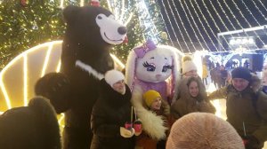 240106 Ростовые куклы Медведь и Зайка новогодняя ёлка аниматоры площадь Ленина город Орёл