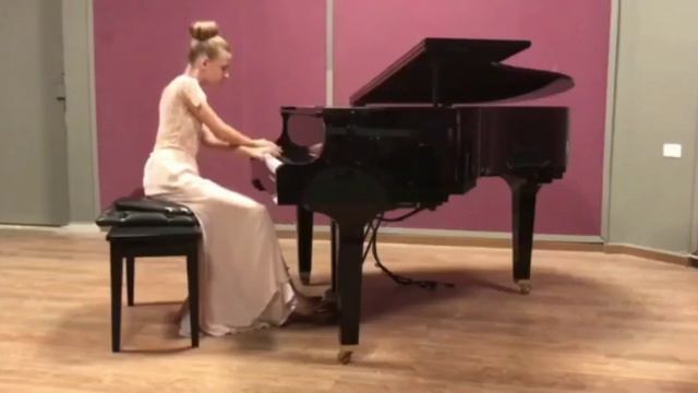 Elena Cobb. Etudes - Tableau :Russian bells, Arabia. смотреть онлайн