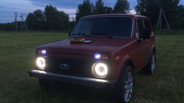 Дешёвые светодиодные фары на Ниву/УАЗ. Не покупайте фары пока не посмотрите это видео! Важная инфа! смотреть онлайн