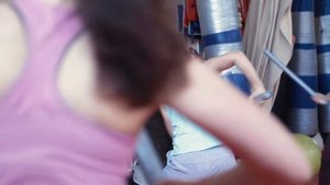 Курс "Самооборона для женщин: использование подручных средств"