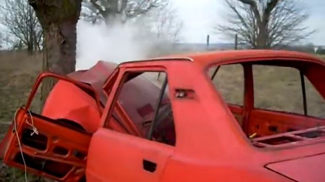 škoda 120 Crash test!!! kamera 2 смотреть онлайн
