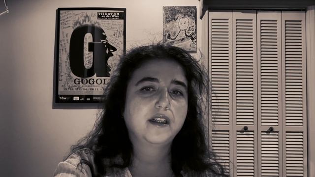 Лера Ауэрбах / Lera Auerbach • Стихи / Poems [Замкнутся в своем мирке. И жить...] смотреть онлайн