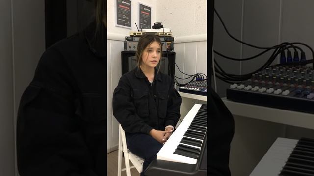 Кристина Бекасова - Стрела ( кавер Дана Соколова ) Small People смотреть онлайн