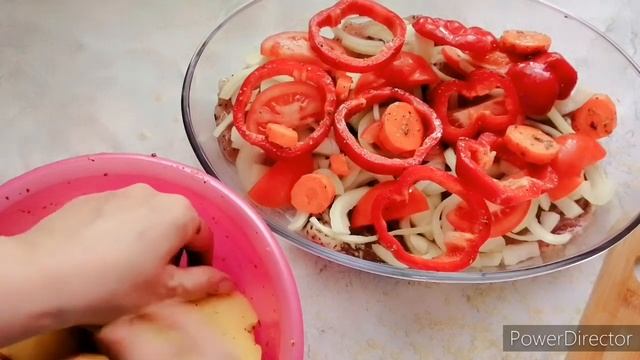 Тестирую форму из Светофора ✔️мясо с овощами и картошкой в духовке✔️ смотреть онлайн