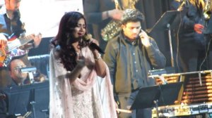 Deewani Mastani Shreya Ghoshal Live (Bajirao Mastani)
