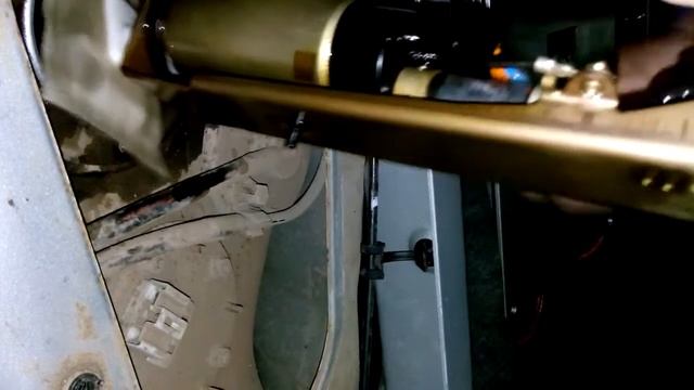 Снятие бензонасоса Honda Prelude 5 смотреть онлайн